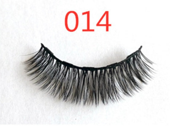A Pair Of False Magnetic Eyelashes