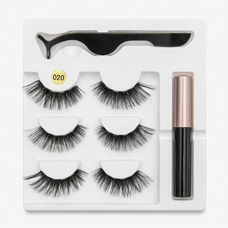 A Pair Of False Magnetic Eyelashes