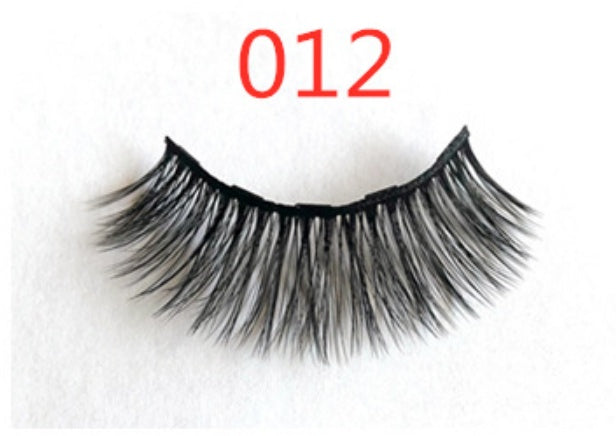 A Pair Of False Magnetic Eyelashes