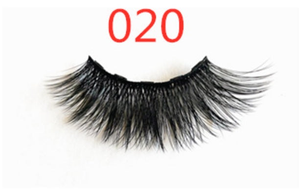 A Pair Of False Magnetic Eyelashes